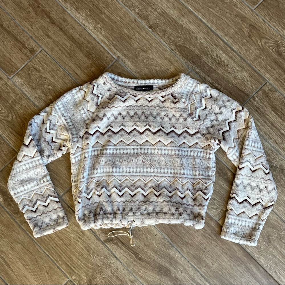 Cropped tribal pattern sweater